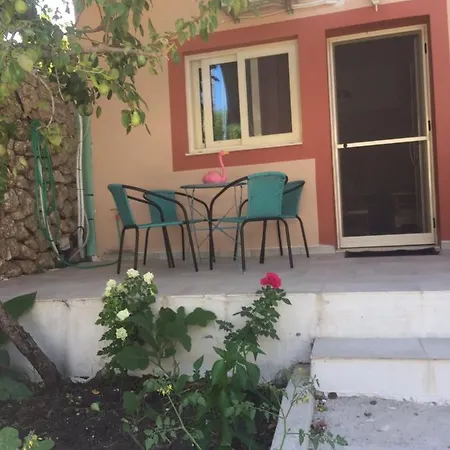 Domenica House Apartment Kondaraina Exterior photo