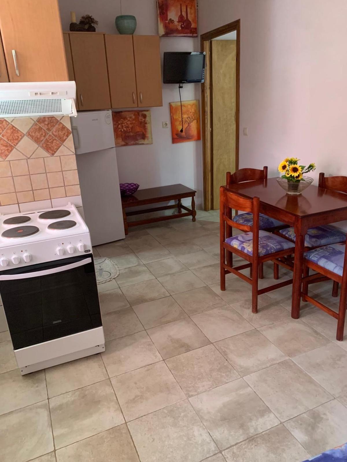 Domenica House Apartment Kondaraina